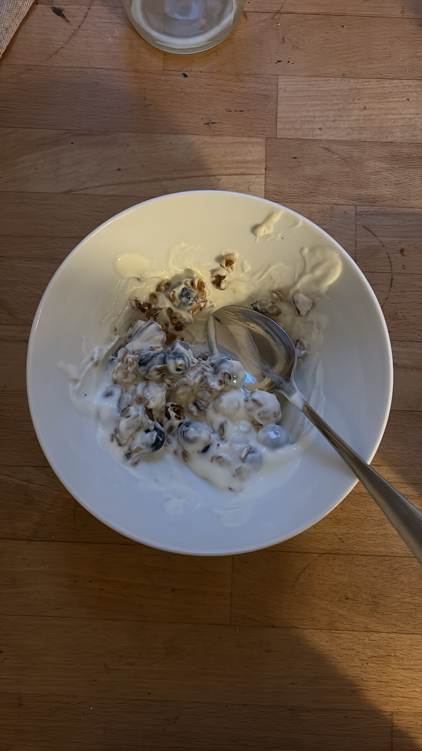 ED58BDBF-47CF-4BAB-8055-880E7F9B44E5 An image of Rustic Puglia's almond and olive oil granola